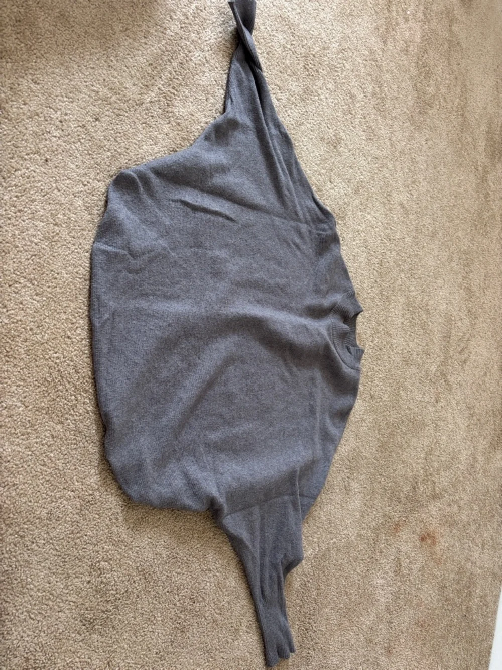 Sweater - Picture 3 of 3